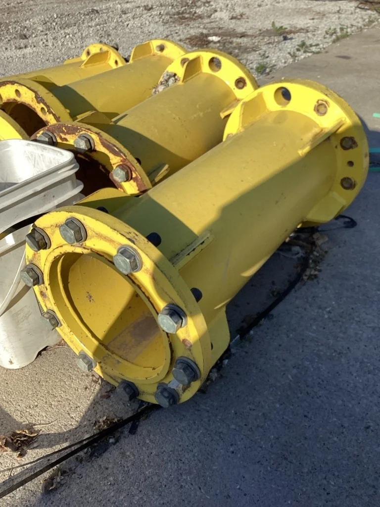 Used 29.5 JD Hub Extension (With Hardware) (10-13.19-11.07)