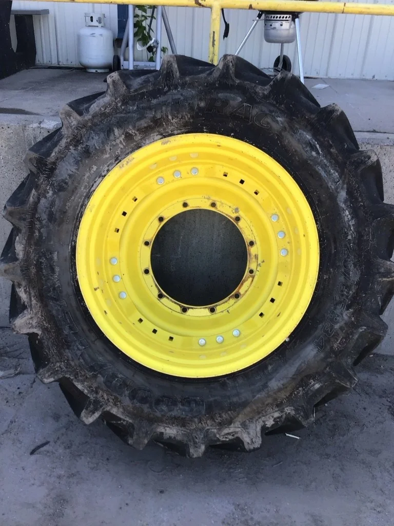 Used 420/85R34 147D Goodyear Optitrac TL R-1W 95-100% On 15 x 34 (12-19.685-17.651) Waffle 3 Bolt/Di image 4