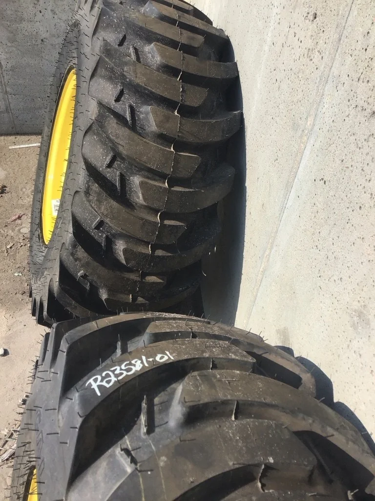 Take-Off 14-17.5 135A2 Galaxy Marathoner TL R-4 95-100% On 10.50-15.5 (6-6-4.62) Implement Wheel image 2