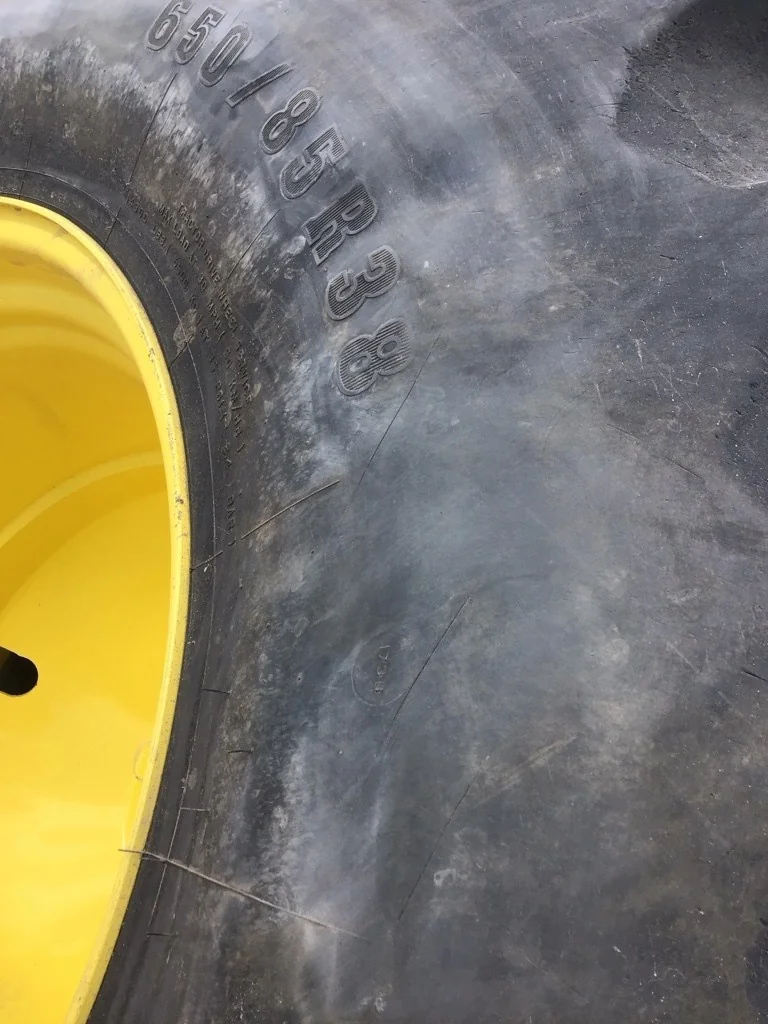 Used 650/85R38 173B Firestone Deep Tread 23 TL R-1W 90-95% On Used 23 x 38 (20-13.19-10.50) DD image 3