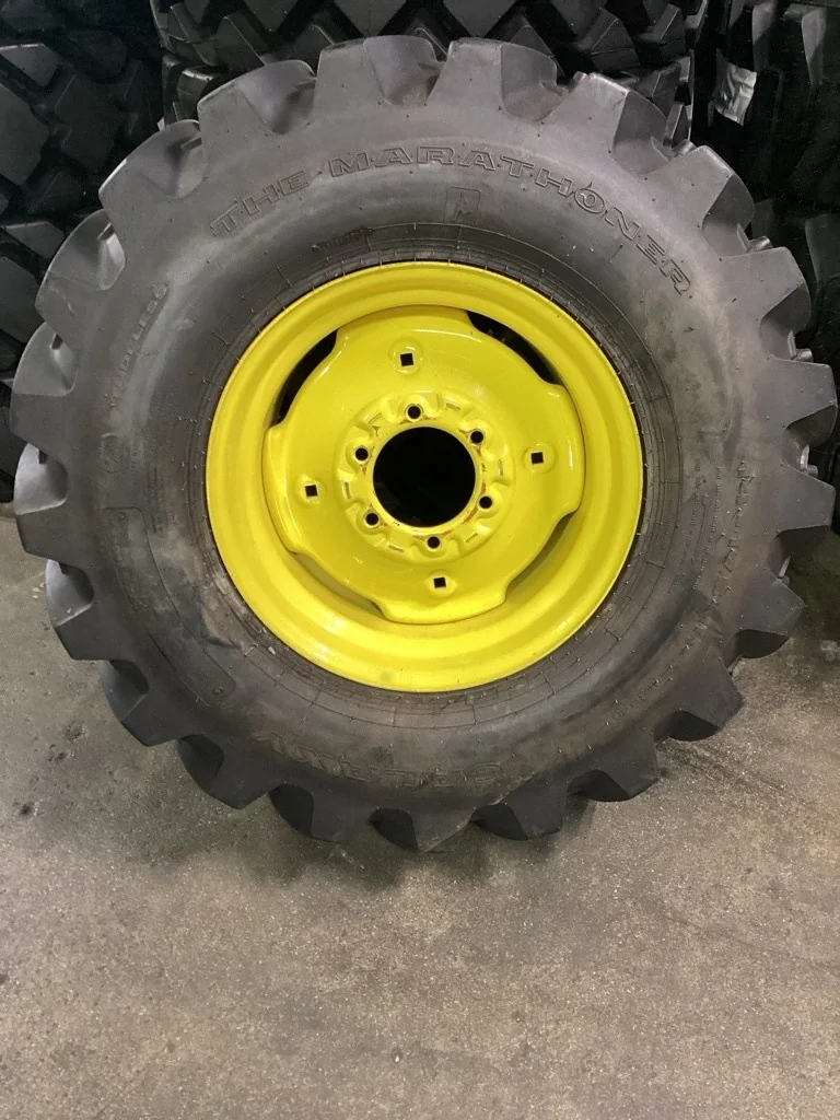 Used 14-17.5 6PLY Galaxy Marathoner TL R-4 85-90% On 10 x 17.5 6-6-4.62 Implement Wheel