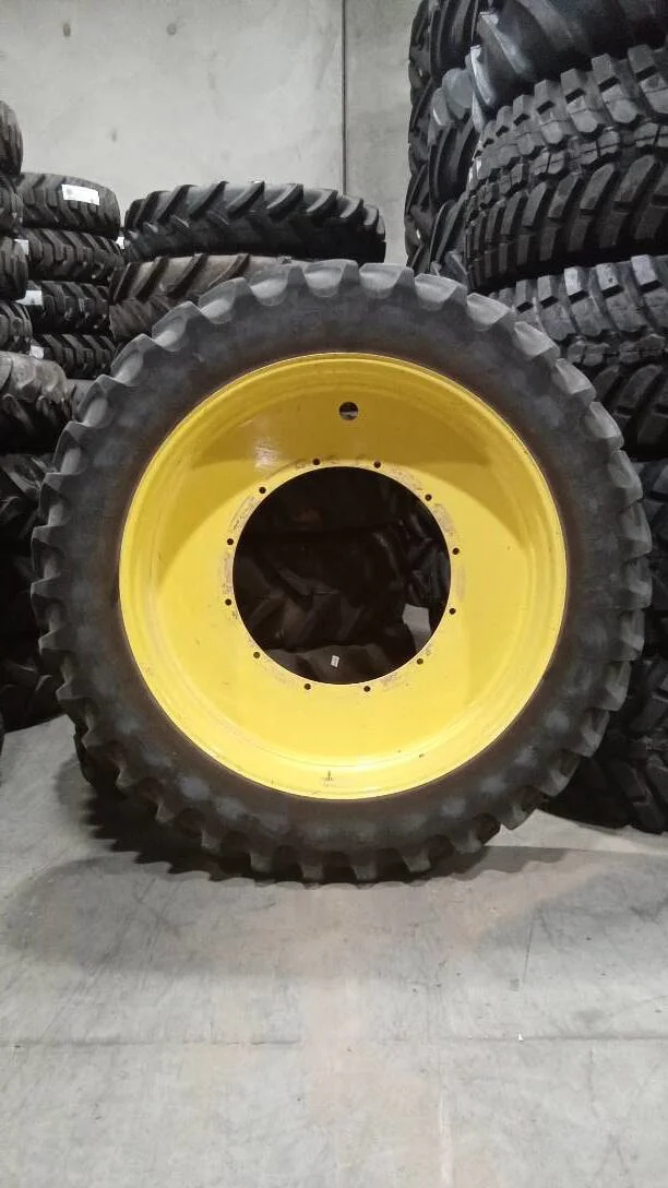 Used 380/90R54 152B Firestone RAD9000 TL 85-90% On 12 x 54 12-32.047-30.078 R&R Dual Yellow Wheel