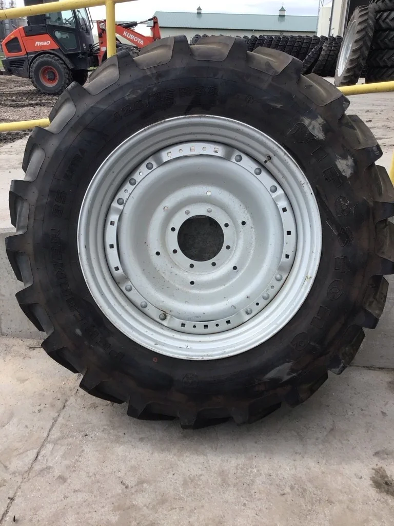 Take-Off 420/85R38 144D Firestone Performer 85 Extra TL R-1W 95-100% On 15 x 38 (8-10.82-8.78) Waffl image 2
