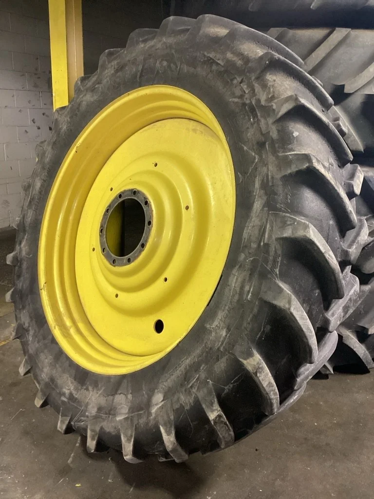 Used 480/80R50 159A8 Michelin Agribib TL R-1W 70-75% On 15 x 50 (10-13.19-11.07) JD Dual Wheel image 2