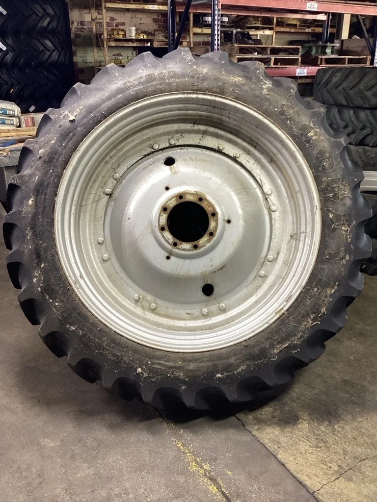 Used 320/90R50 161A8 Goodyear DT800 TL R-1W 85-90% On 10 X 50 (8-10.82-8.78) GKN 8/2 Rail/Disc