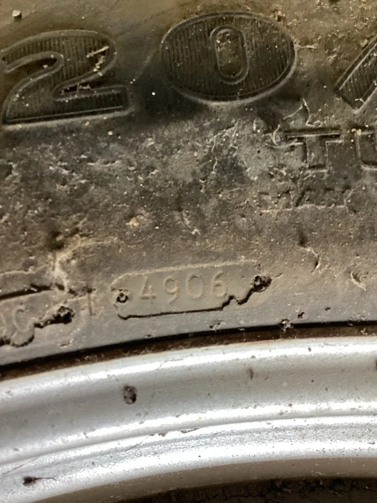 Used 320/90R50 161A8 Goodyear DT800 TL R-1W 85-90% On 10 X 50 (8-10.82-8.78) GKN 8/2 Rail/Disc image 4