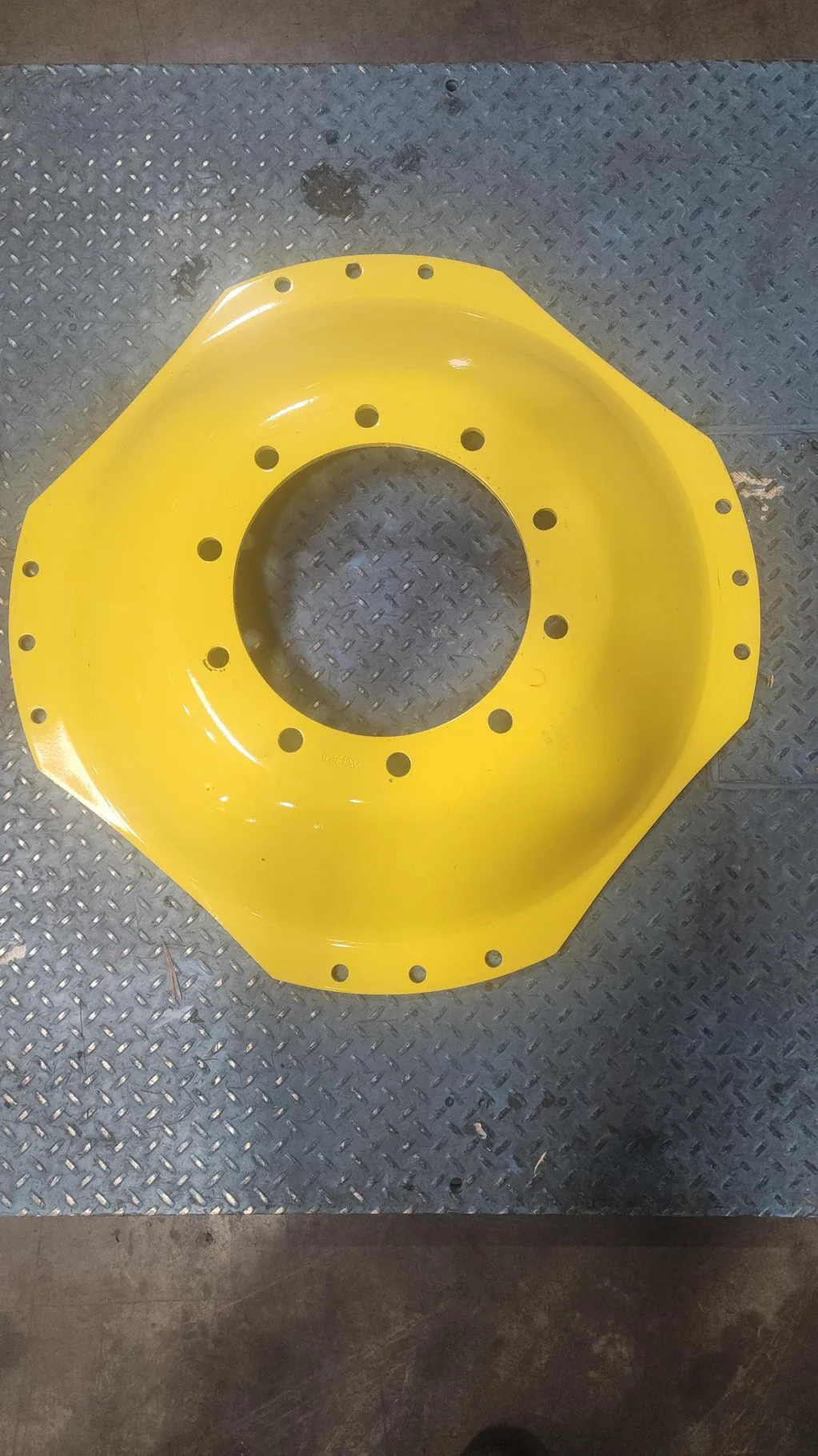 Take-Off 34" Disc 10-13.19-11.07 Waffle 3 Bolt Yellow