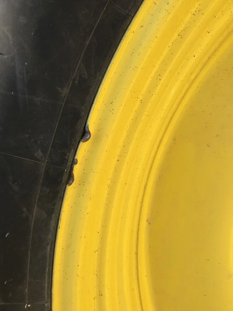 Used 480/80R50 159B Firestone Deep Tread 23 TL R-1W 60-65% On 15 x 50 (10-13.19-11.07) Dual Wheel image 3