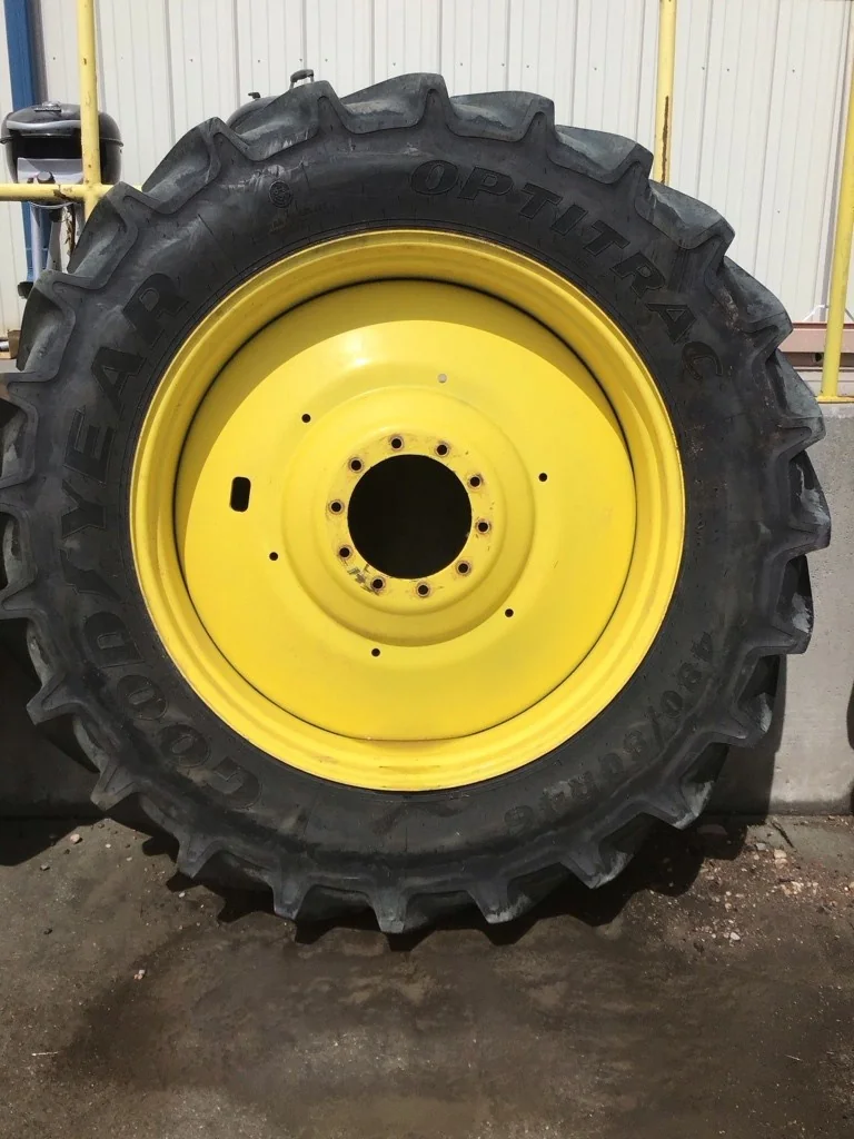 Used 480/80R46 158D Goodyear Optitrac TL R-1W 80-85% On 16 x 46 (10-13.19-11.07) JD Dual Wheel image 2