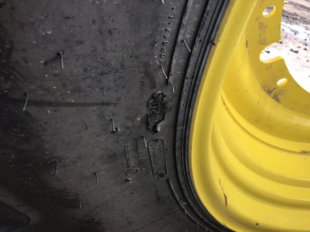 Used 480/80R46 158D Goodyear Optitrac TL R-1W 80-85% On 16 x 46 (12-32.047-30.078) R&R JD Wheel image 4