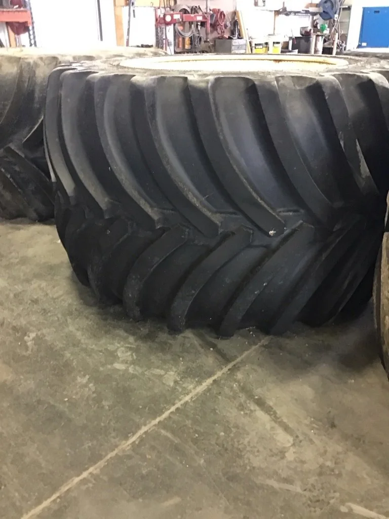 Used LSW1250/35R46 195D Goodyear Optitrac TL R-1W 80-85% On 44 x 46 (10-13.19-11.07) Double Hub image 2