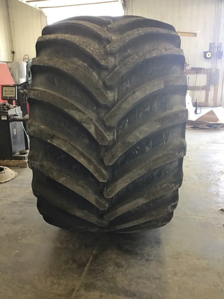 Used LSW1250/35R46 195D Goodyear Optitrac TL R-1W 90-95% On 44 x 46 (10-13.19-11.07) Double Hub NH image 4