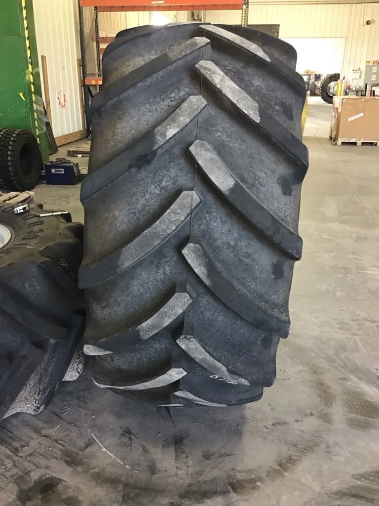 Used 710/60R30 162A8 Mitas SFT TL I-3 75-80% On 23 x 30 (10-13.19-11.07) Combine Wheel image 2