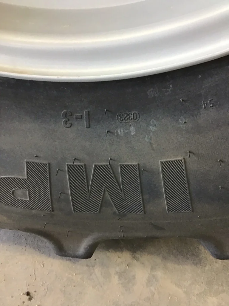 Used 710/60R30 162A8 Mitas SFT TL I-3 75-80% On 23 x 30 (10-13.19-11.07) Combine Wheel image 3