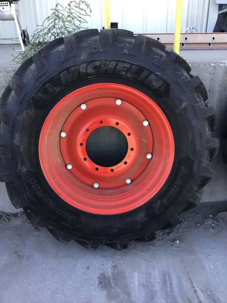 Take-Off 380/85R30 140A8 Michelin Agribib 2 TL R-1W 95-100% On 13 x 30 (10-13.19-11.07) R&R/Disc image 2