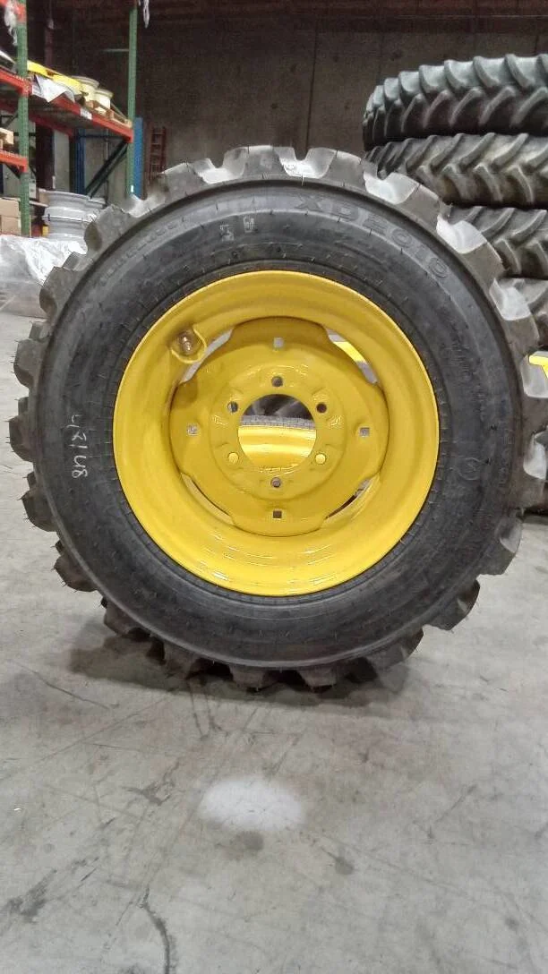 Take-Off 260/70-16.5 6ply Galaxy XD2010 TL R-4 95-100% On 8.25 x 16.5 (6-6-4.62) Implement Wheel