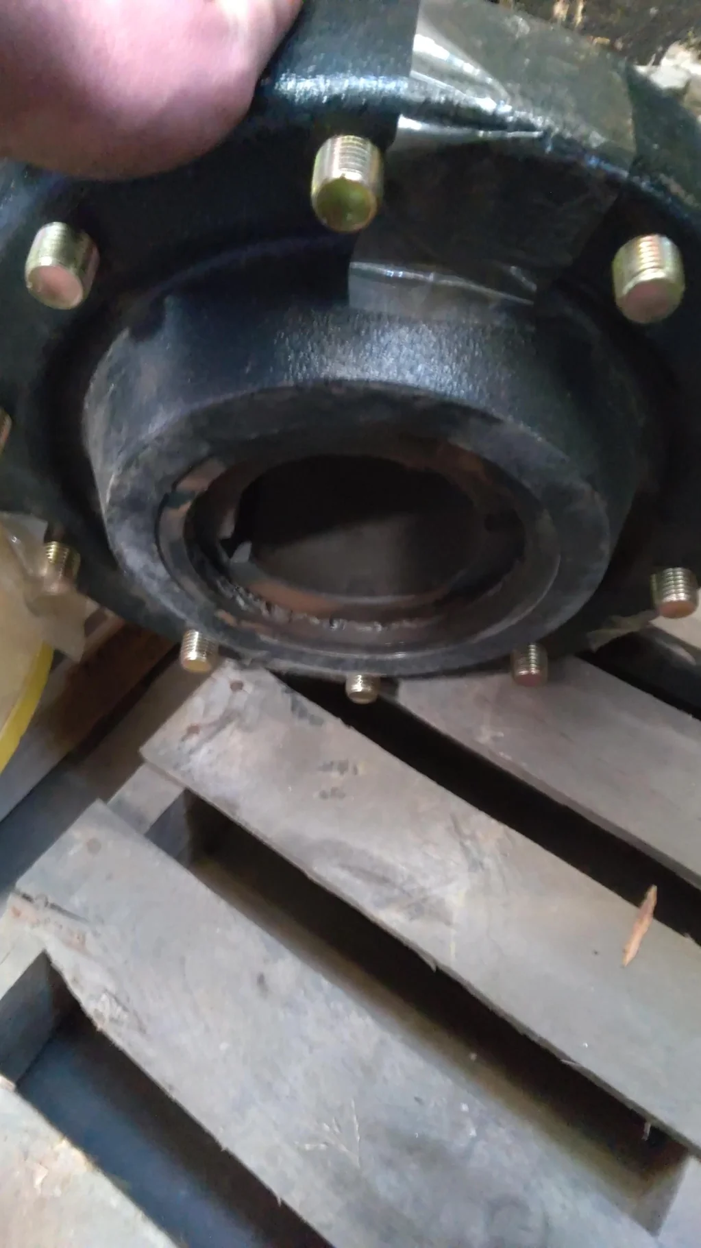 Take-Off 115mm Hub 10 Bolt Black image 2