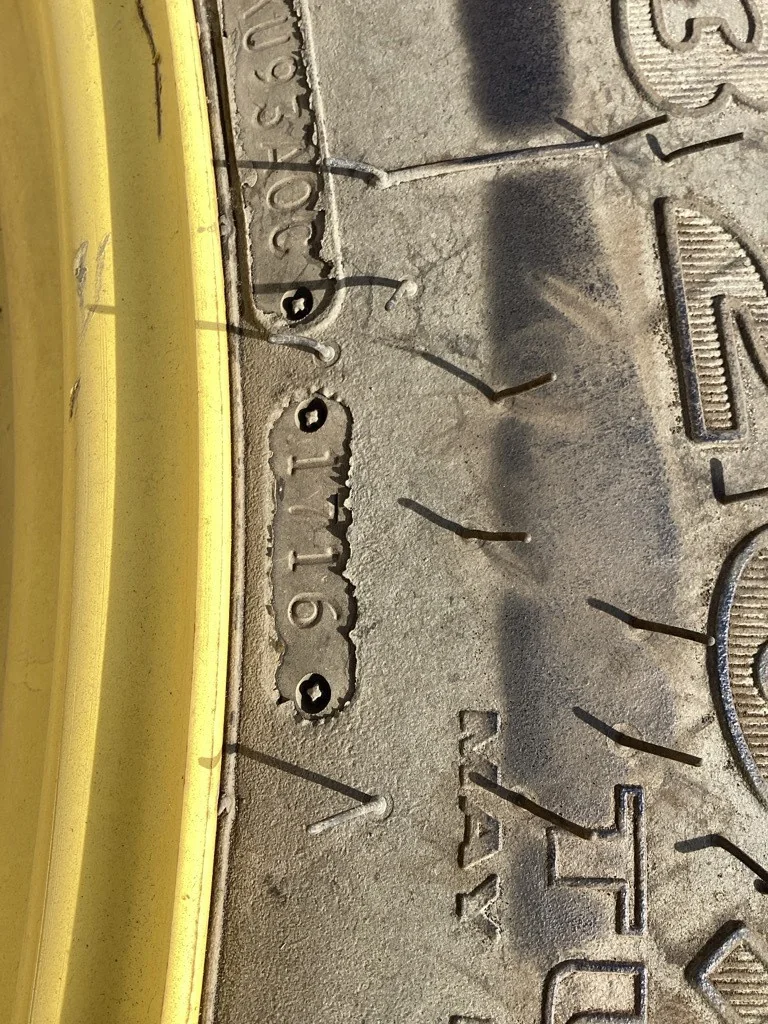 Used 320/90R50 148A8 Goodyear DT800 TL R-1W 70-75% On 10 x 50 (12-32.047-30.078) R&R Wheel image 4