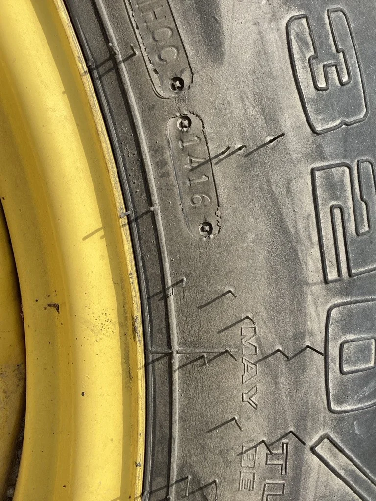 Used 320/85R34 133A8 Goodyear Dyna Torque Radial TL R-1 70-75% On 10 x 34 (10-13.19-11.07) Waffle 3 image 3