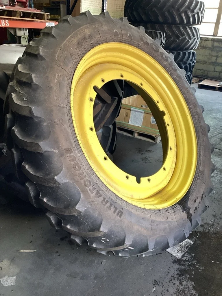 Used 420/80R46 151A8 Goodyear Ultratorque Radial TL R-1 60-65% On 13 x 46 (12-32.047-30.078) R&R image 2