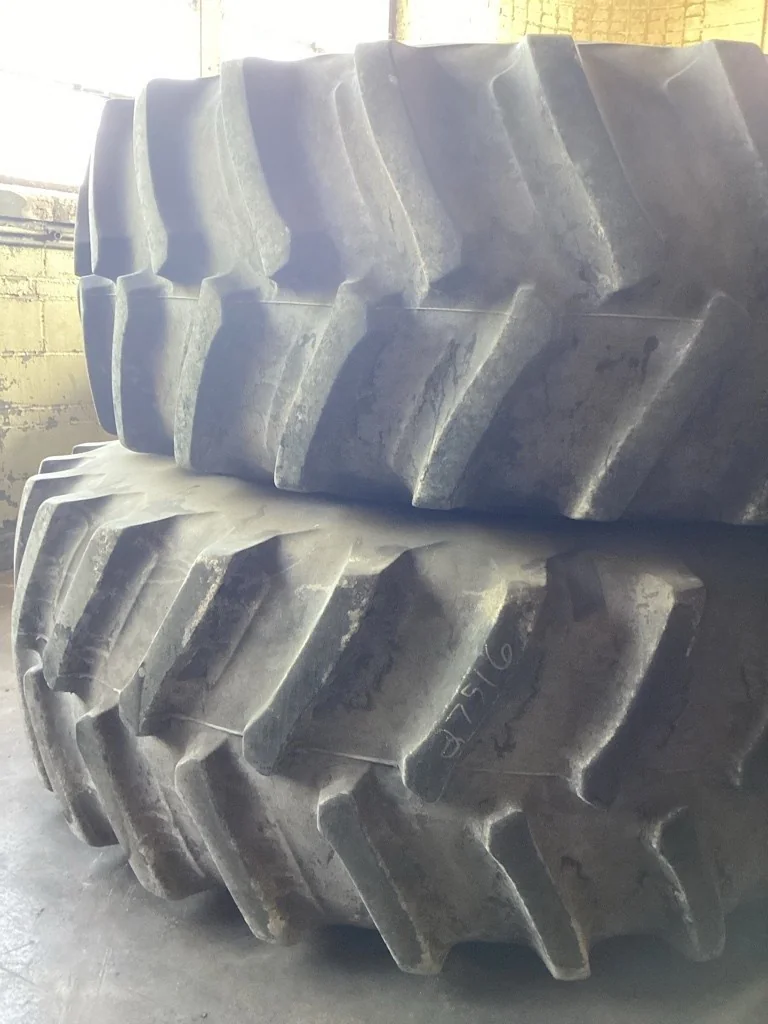 Used 650/85R38 173D Firestone DT 23 TL R-1W 85-90% On 23 x 38 (20-18.5-15.3125) JD X9 DD image 3