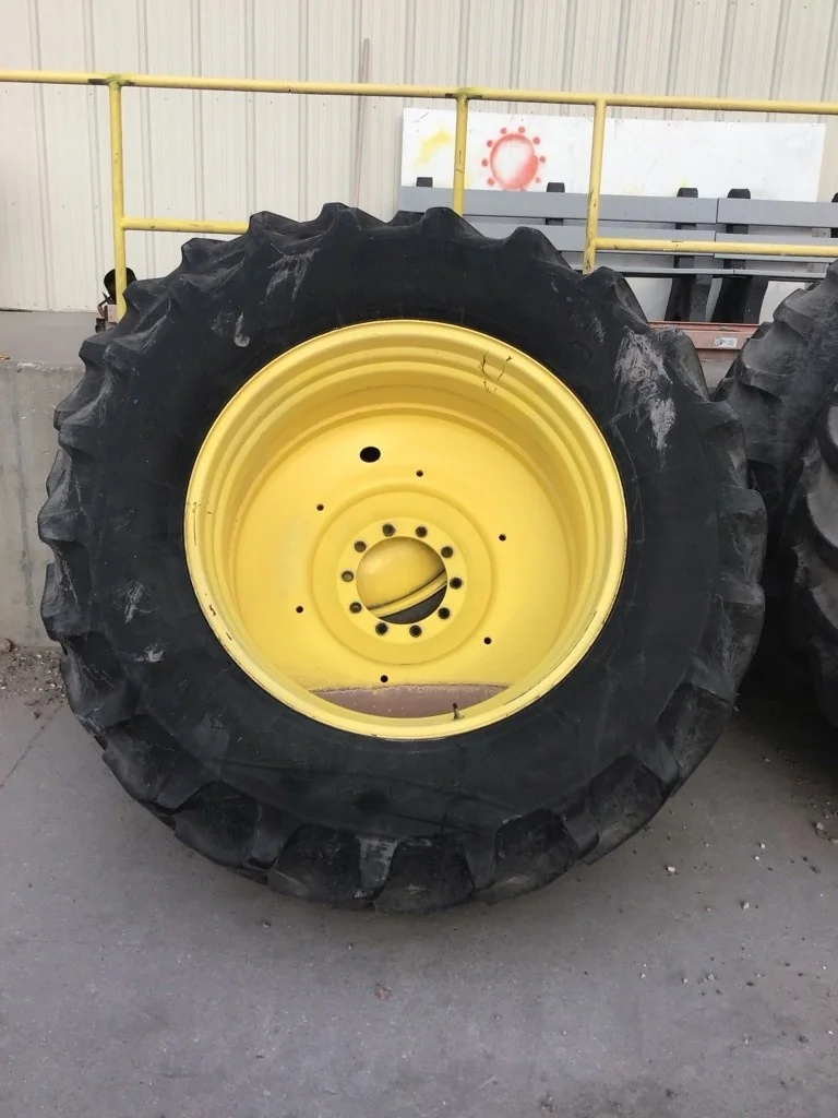 Used 620/70R42 160B Firestone RAT DT TL R-1W 50-55% On 20 x 42 (10.13.19-11.07) JD Yellow Dual Wheel