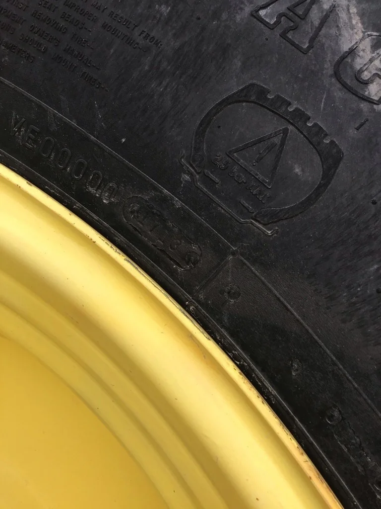 Used 620/70R42 160B Firestone RAT DT TL R-1W 50-55% On 20 x 42 (10.13.19-11.07) JD Yellow Dual Wheel image 4