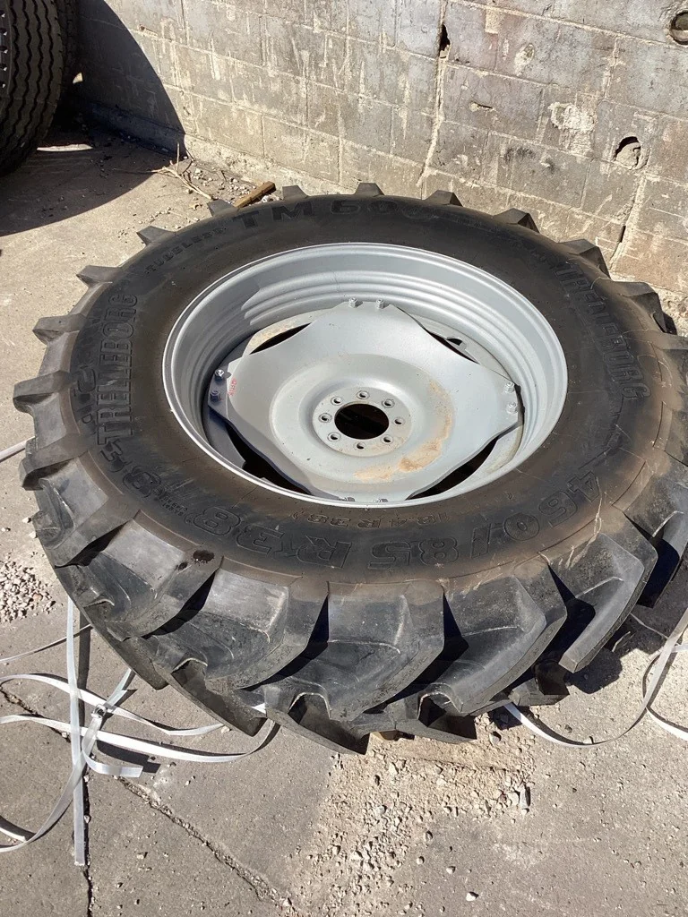 Take-Off 460/85R38 149A8 Trelleborg TM 600 TL R-1W 95-100% On 16 x 38 (8-8-6) 4/2 Rail/Disc