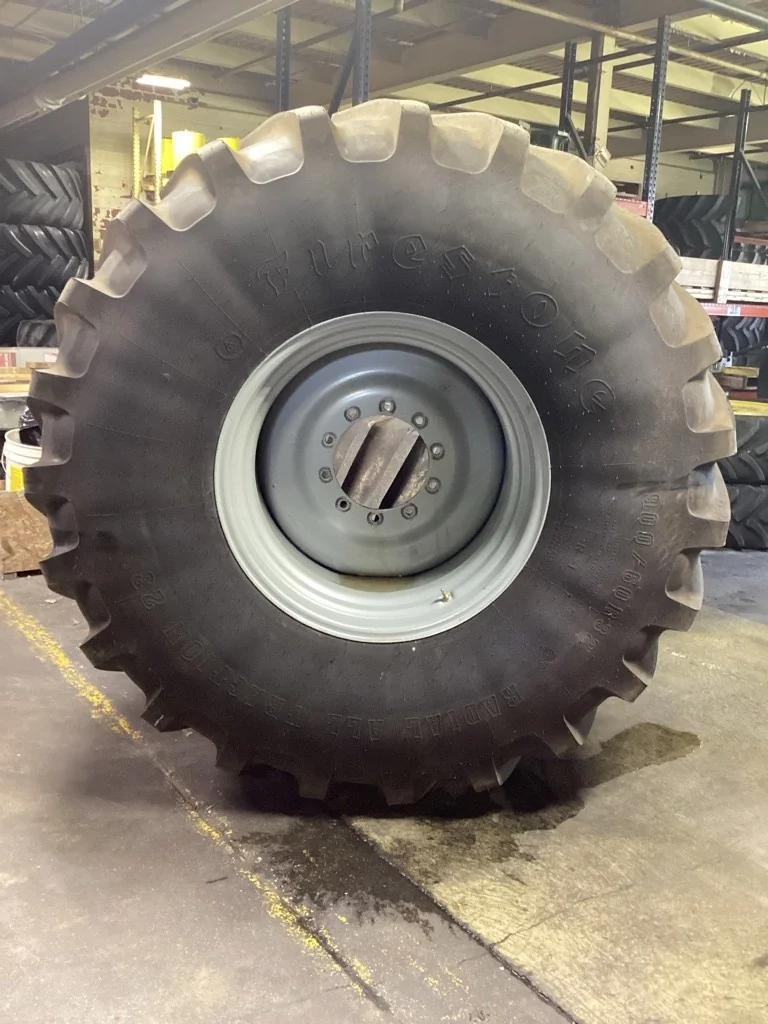 Take-Off 900/60R32 176B Firestone RAT 23 TL R-1 95-100% On 30 x 32 (10-13.19-11.07) Combin Wheel