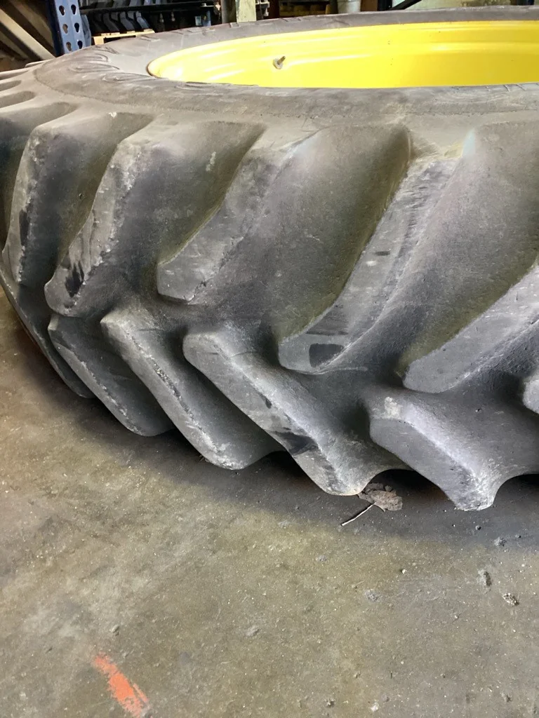 Used 18.4R42 148A8 Goodyear Dyna Torque Radial TL R-1 60-65% On 16 x 42 (10-13.19-11.07) JD Dual image 2