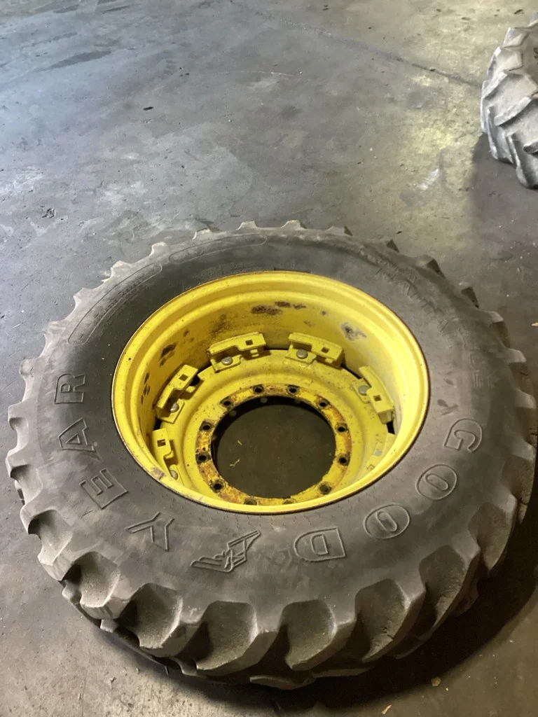 Used 380/85R30 135A8 Goodyear Dyna Torque Radial TL R-1 50-55% On 13 x 30 8 U Clamp 12-16.732-14.620