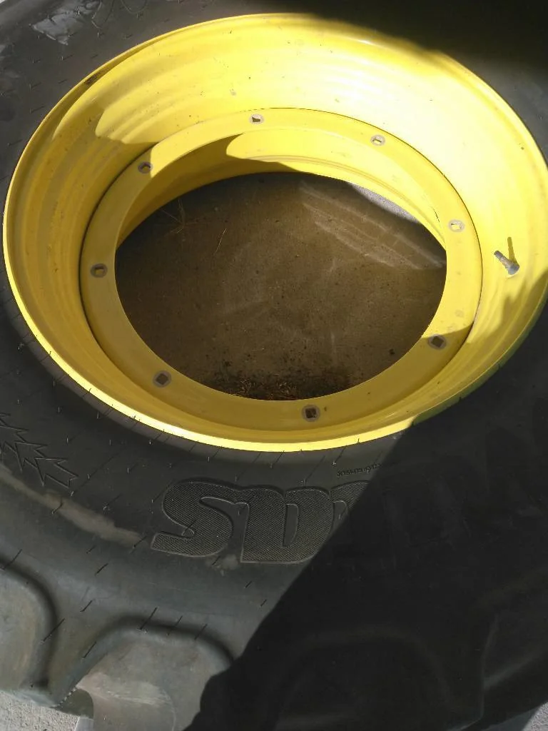 Take-Off 460/85R34 147A8 Mitas AC85 TL R-1W 95-100% On 15 x 34 (8-27.0-24.754) R&R Wheel No Disc image 4