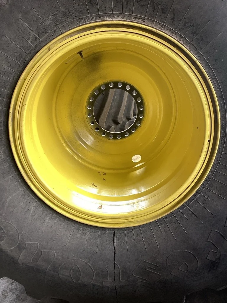 Used IF1250/50R32 CFO 201B Firestone Deep Tread 23 TL R-1W 85-90% On 44 x 32 (20-13.19-11.07) image 3