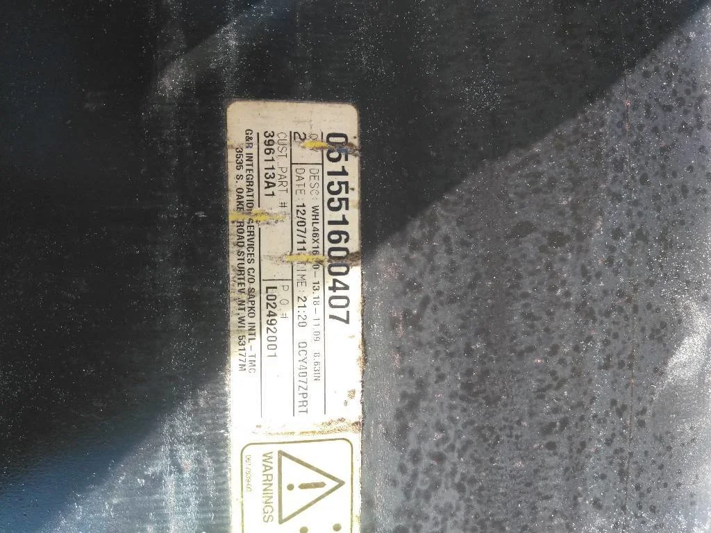 Used 16 x 46 (10-13.18-11.09-8.63IN) case Silver 10 Bolt Dual ( Paint in Poor Condition)
