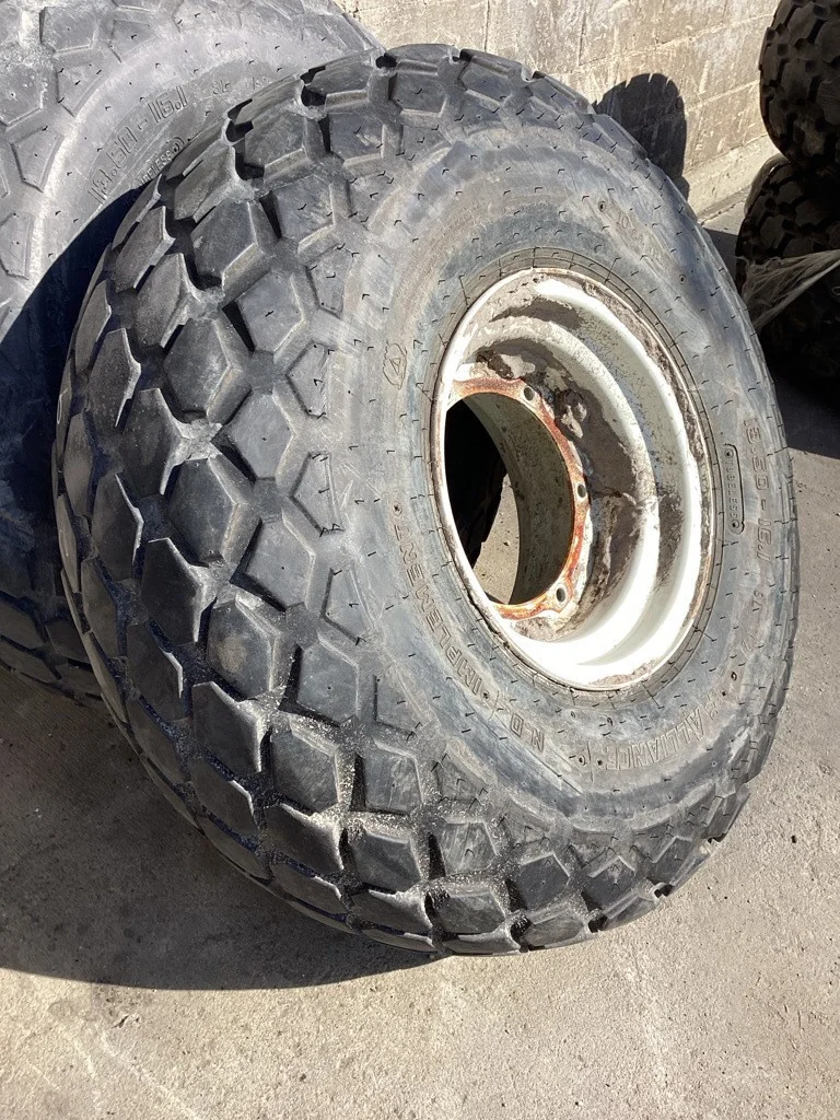 Used 13.50-16.1 10PLY Alliance ND Implement TL I-2 65-70% On 11 x 16.1 (6-11.220-9.853) Implement NH image 2