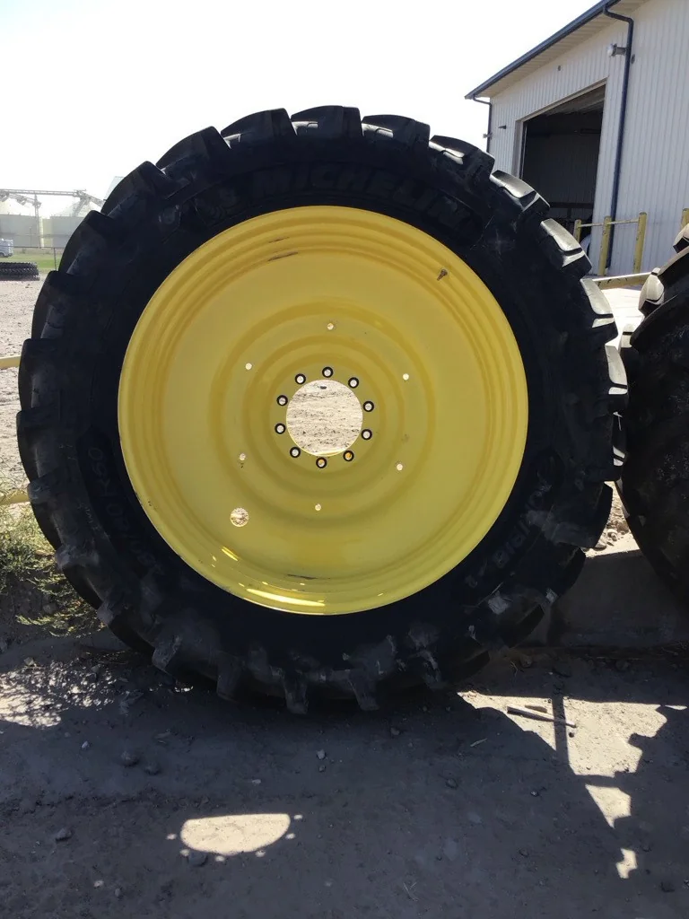 Used 480/80R50 159A89 Michelin Agribib 2 TL R-1W 90-95% On 15 x 50 (10-13.19-11.07) JD Dual wheel image 2