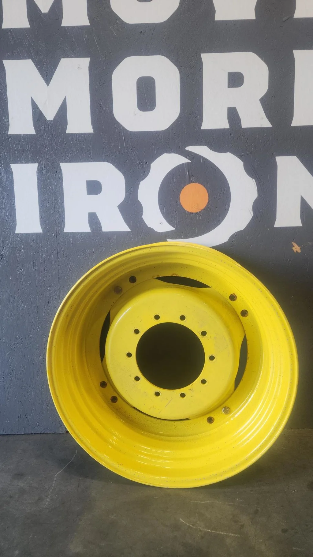Take-Off 13 x 34 10-13.19-11.07 4/2 Rail Yellow Wheel w/ Disc