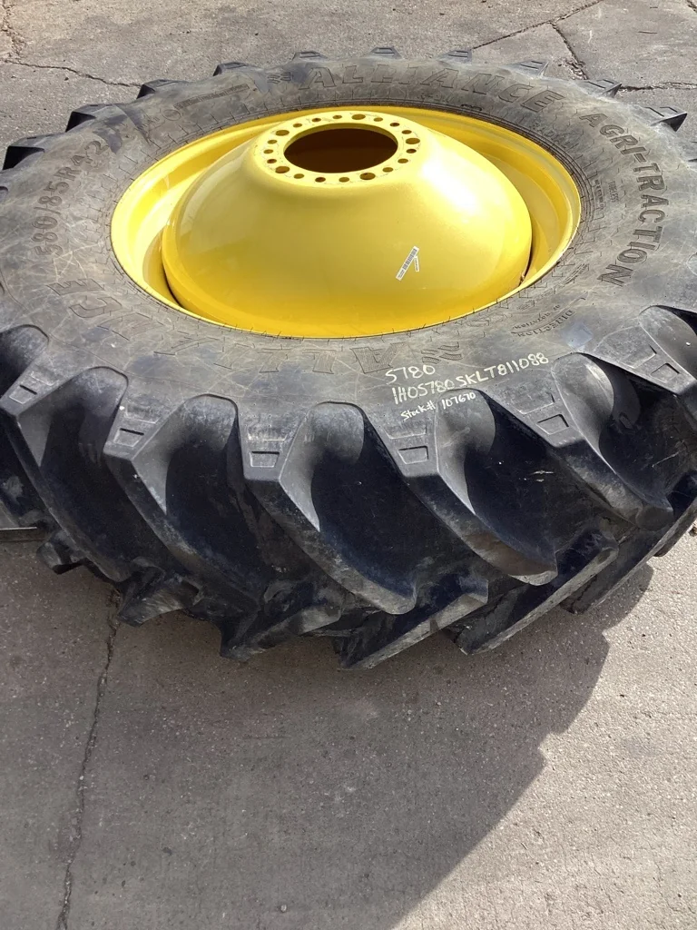 Used 580/85R42 166A8 Alliance AgriTraction TL R-1W 80-85% On 18 x 42 20-13.19-10.50 Dolly Dual Wheel