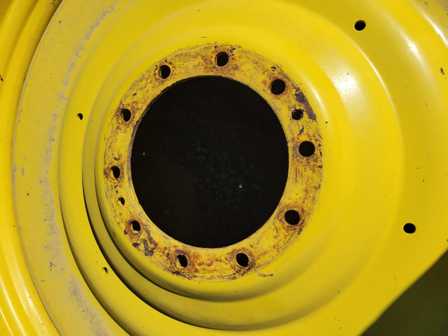 Used 12 x 50 Titan (10-13.19-11.07) John Deere Dual Wheel (Mild Rust, Paint Fair) image 2