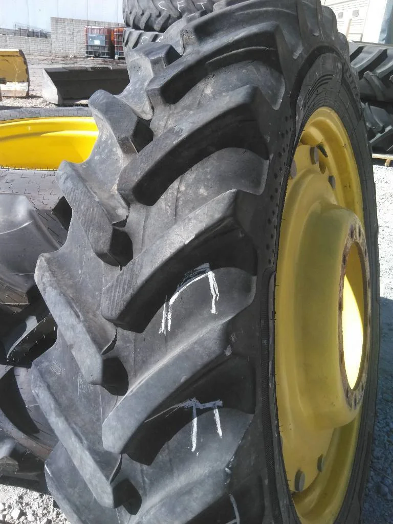 Used 320/85R38 143D Alliance Agristar ll TL R-1W 75-80% On 10 x 38 (12-16.732-14.620) R&R/Disc image 3