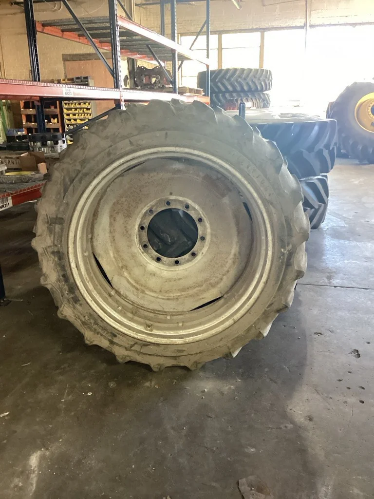 Used 11.2-36 4PLY Firestone Field & Road TT R-1 60-65% On 10 x 36 (10-13.19-11.07) Dual Wheel