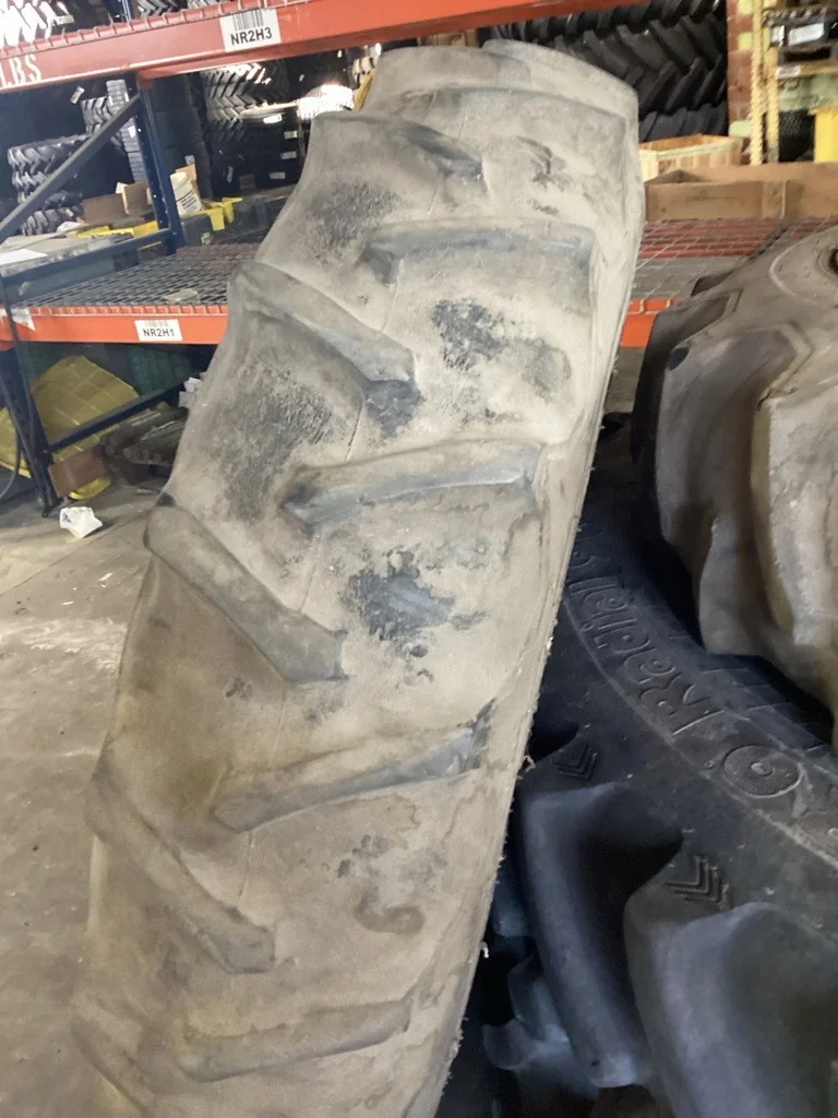 Used 11.2-36 4PLY Firestone Field & Road TT R-1 60-65% On 10 x 36 (10-13.19-11.07) Dual Wheel image 4