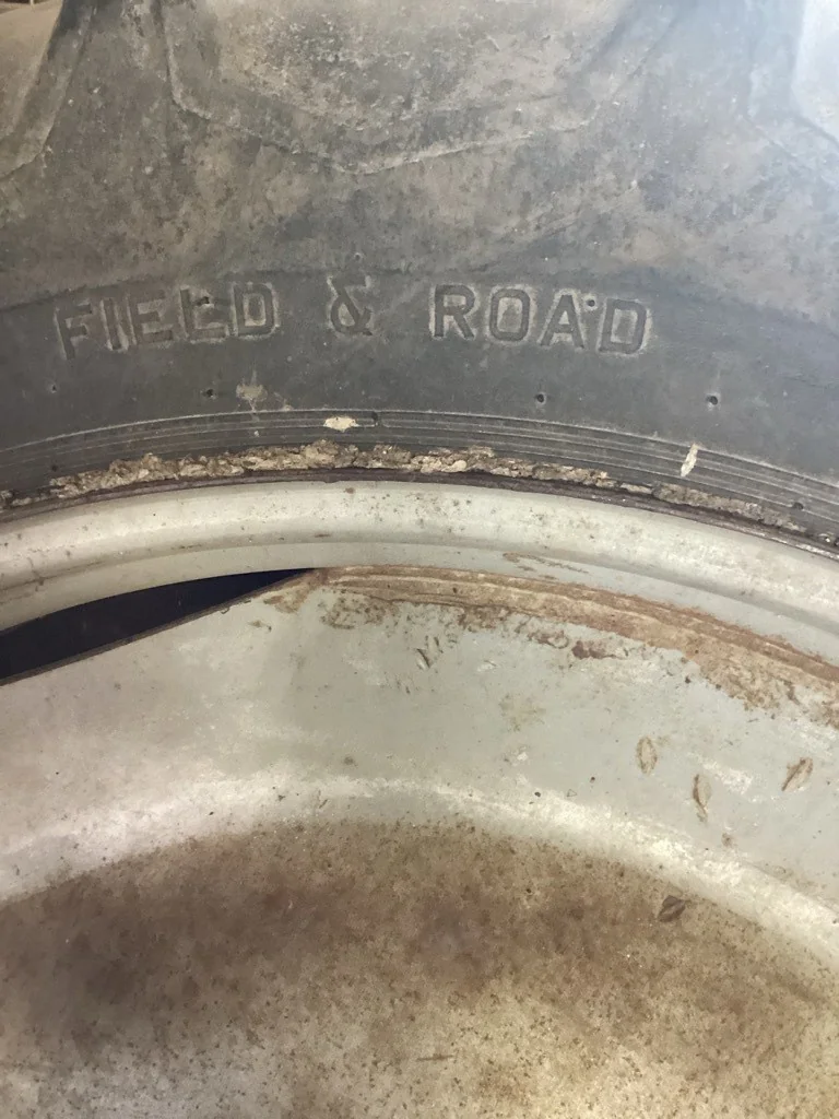 Used 11.2-36 4PLY Firestone Field & Road TT R-1 60-65% On 10 x 36 (10-13.19-11.07) Dual Wheel image 6