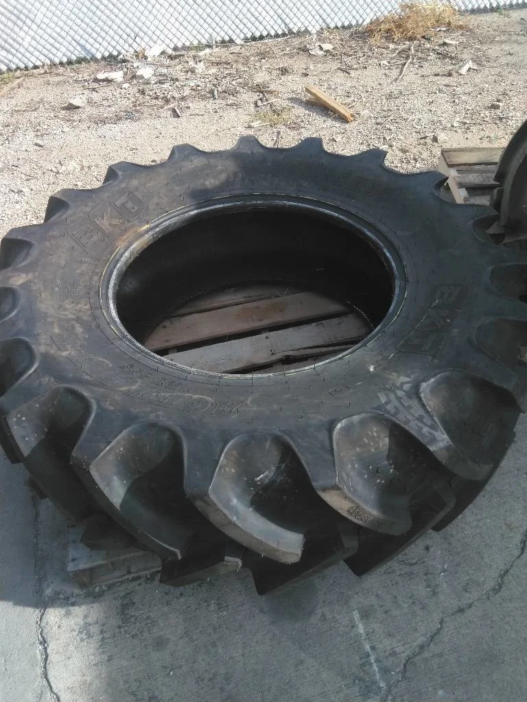 Take-Off 460/85R30 145A8 BKT Agrimax RT855 TL R-1W 95-100% (DOT) 4723 image 2
