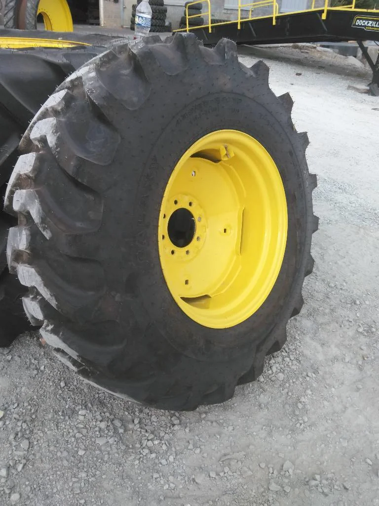 Take-Off 440/80-24 138A8 Galaxy Super Industrial Lug TL R-4 95-100% On 15 x 24 (8-8-6) Implement JD