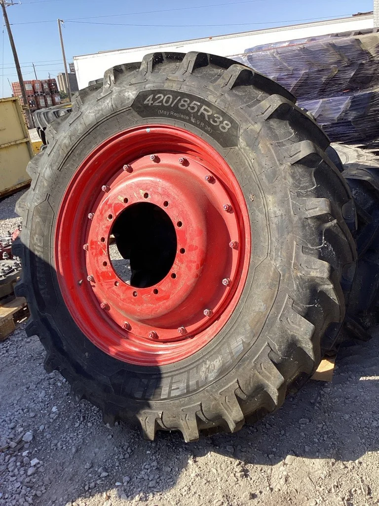 Take-Off 420/85R38 149A8 Michelin Agribib2 TL R-1W 95-100% On 13 x 38 (12-16.732-14.620) R&R/Disc image 2