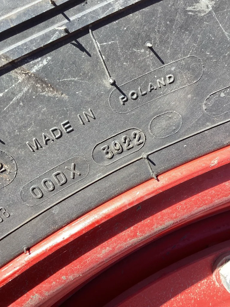 Take-Off 420/85R38 149A8 Michelin Agribib2 TL R-1W 95-100% On 13 x 38 (12-16.732-14.620) R&R/Disc image 3