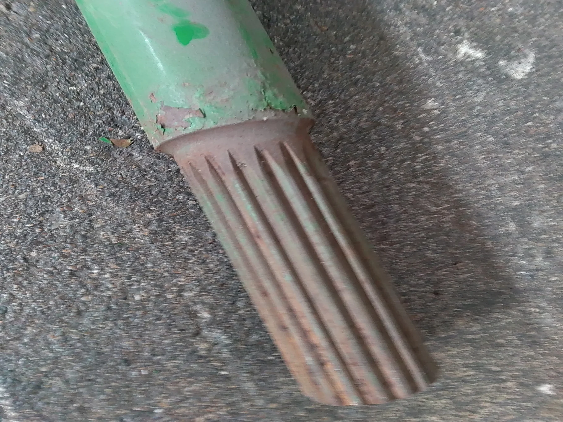 Used 37.25" Axle Shaft (18 Spline) image 3