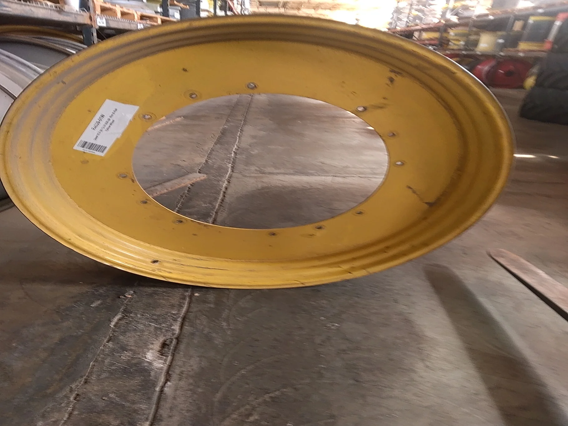 Used 10 X 50 12-31.625-29  Rim & Rail Yellow Wheel