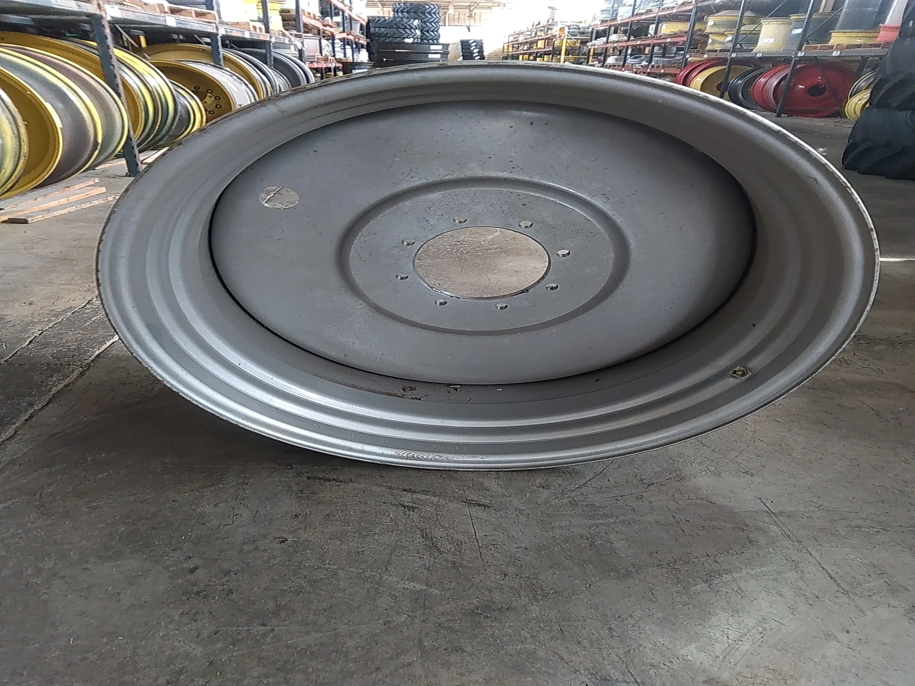 Take-Off 23 X 38 8-10.826-8.735-.50 Sprayer Silver Wheel